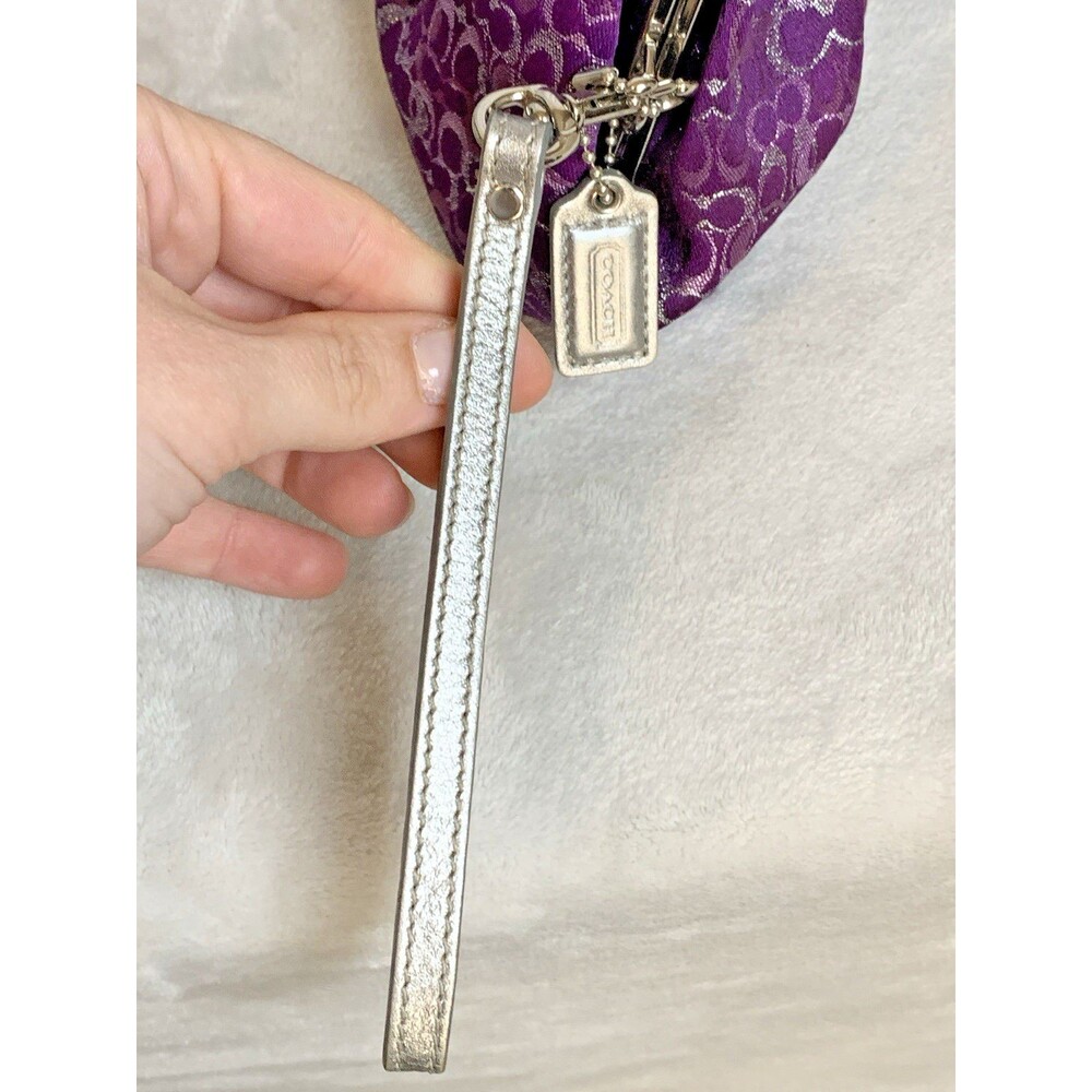 Coach Signature Optic Lurex Purple Silver Kisslock Large Clutch Wristlet Y2K - Picture 8 of 16